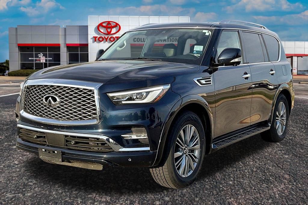 2024 INFINITI QX80 Luxe 4WD's photo