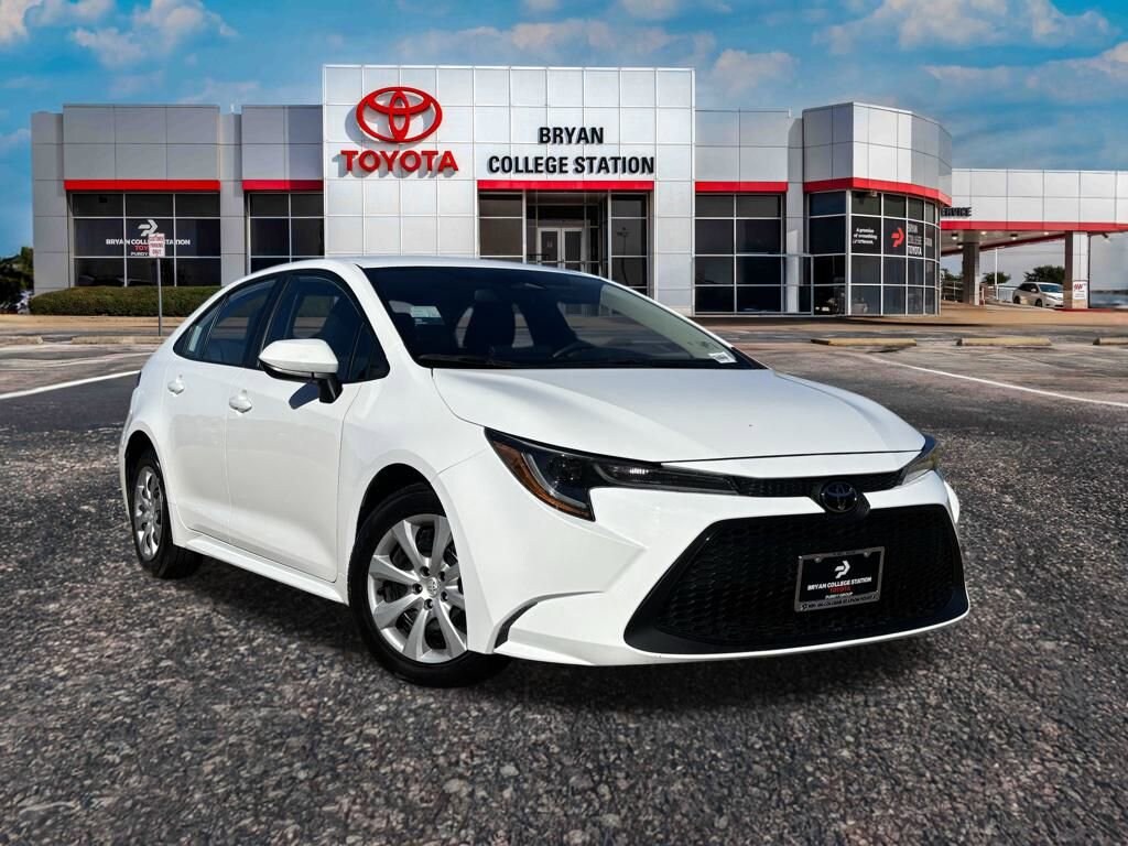Used 2024 Toyota Corolla LE Sedan