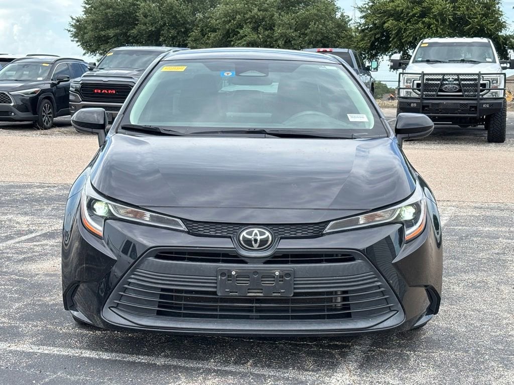 Used 2023 Toyota Corolla LE Sedan