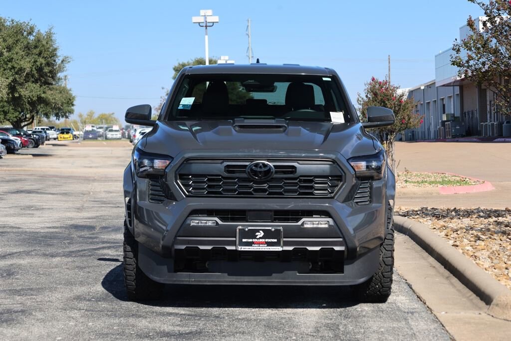 Used 2025 Toyota Tacoma Truck Double Cab