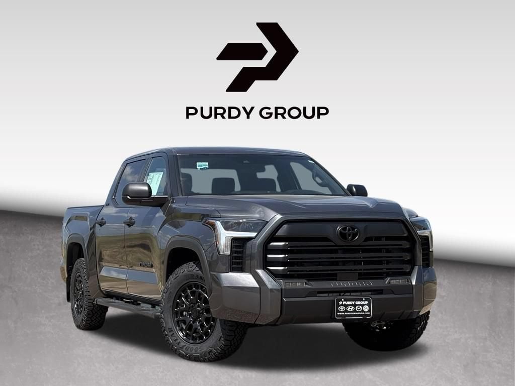 New 2026 Toyota Tundra SR5 SR5 CREWMAX 5.5