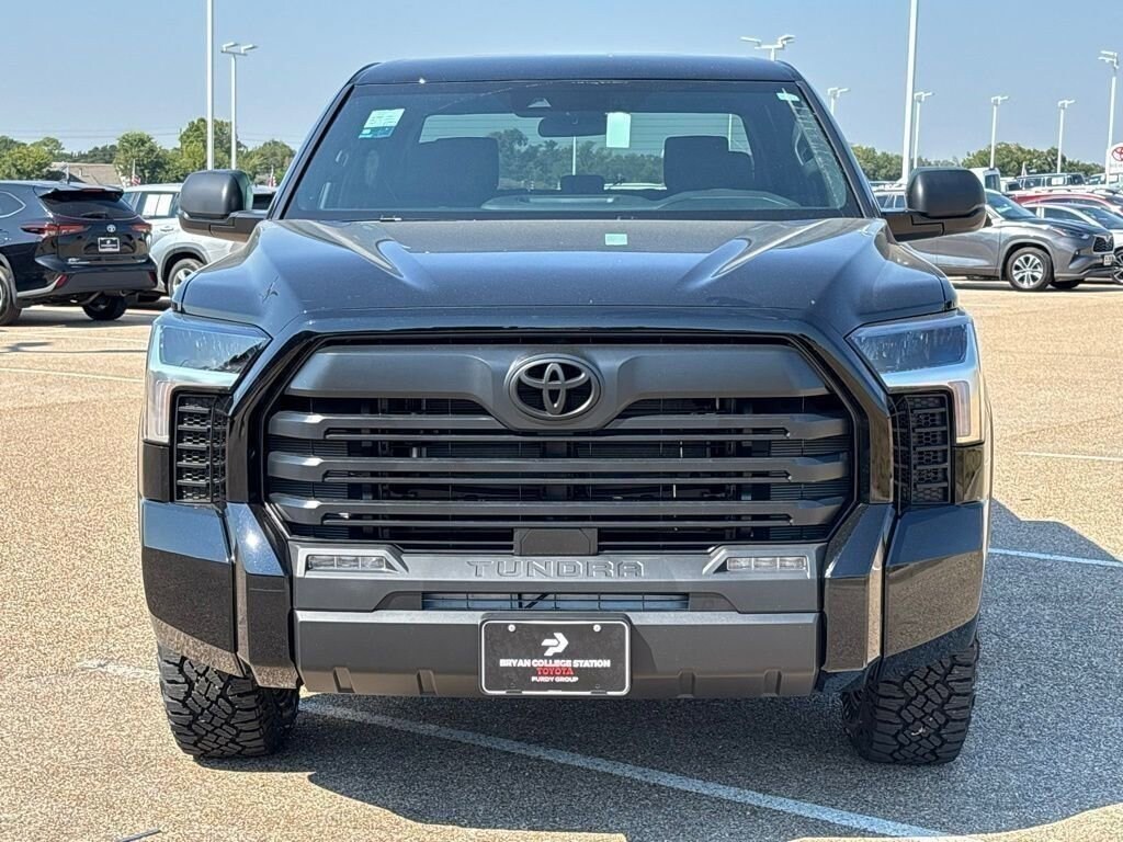 New 2026 Toyota Tundra SR5 SR5 CREWMAX 5.5