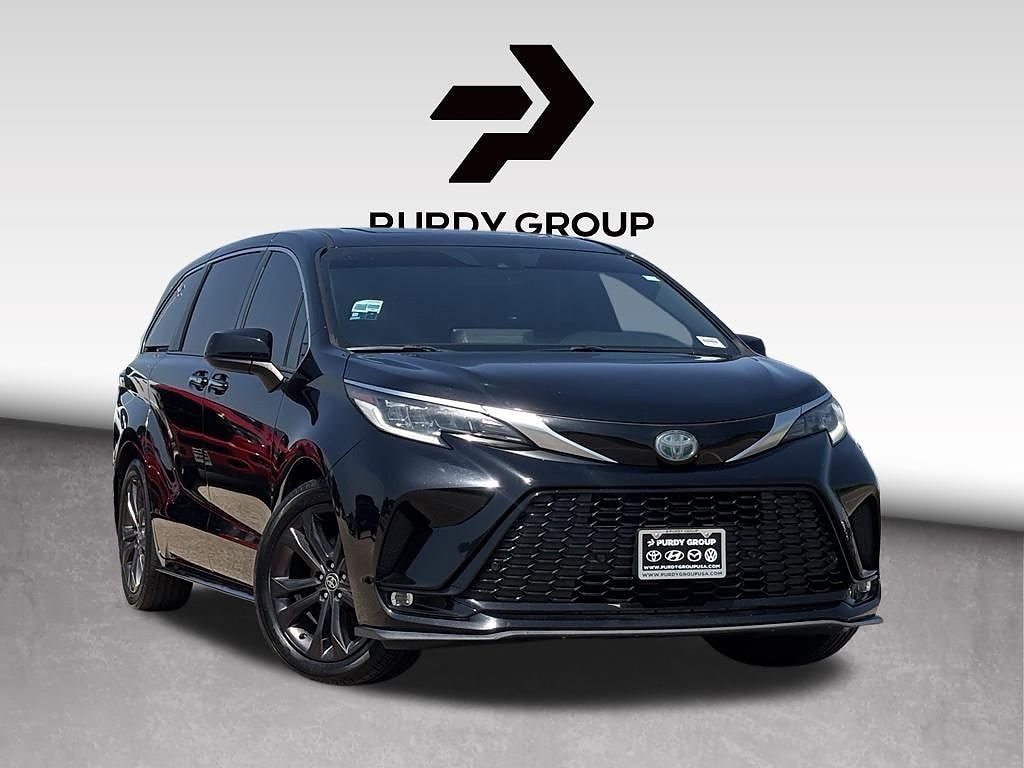 Used 2021 Toyota Sienna XSE 7 Passenger Van