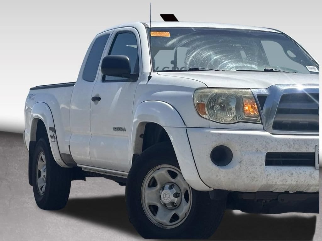 Super White 2010 Toyota Tacoma Pickup Truck 4X2 Manual