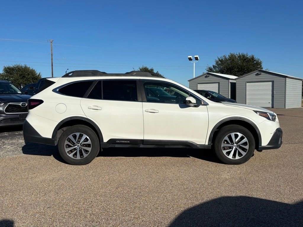 Used 2021 Subaru Outback Premium SUV
