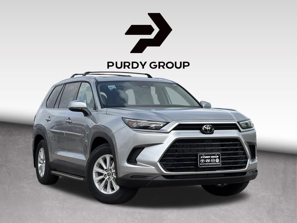 Celestial Silver Metallic 2026 Toyota Grand Highlander SUV / Crossover Front-Wheel Drive 8-Speed Dual Clutch
