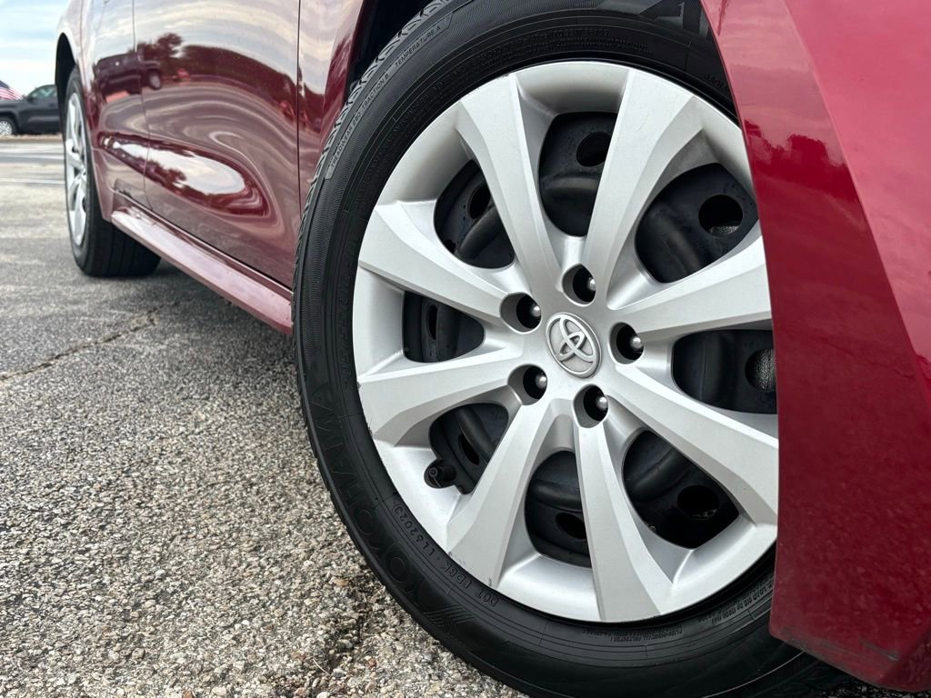 Used 2023 Toyota Corolla LE with VIN JTDBCMFE1PJ009787 for sale in Bryan, TX