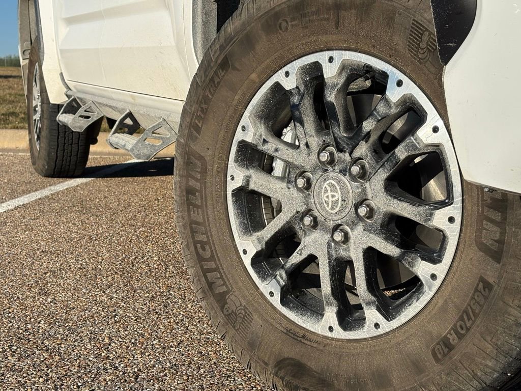 2025 Toyota Tundra SR5 photo 2