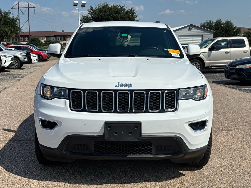 2018 Jeep Grand Cherokee Laredo E photo 2