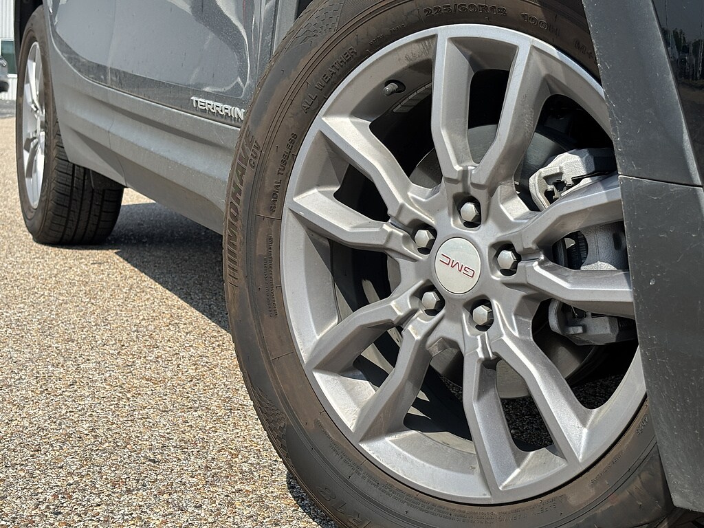 Used 2022 GMC Terrain SLT SUV