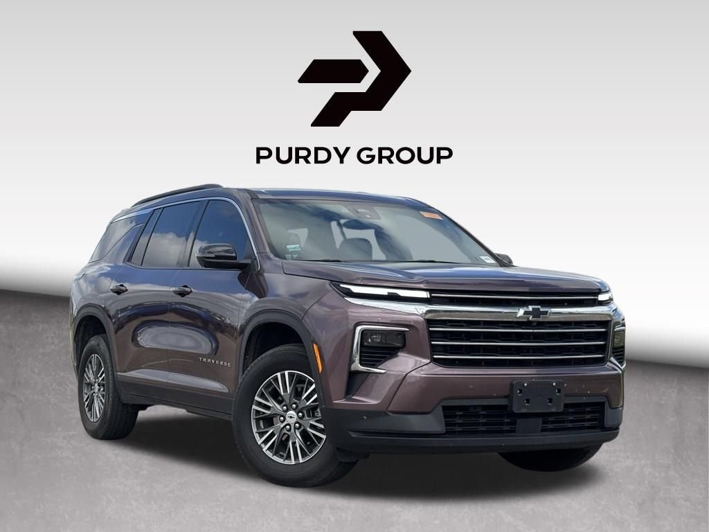 Used 2024 Chevrolet Traverse LT SUV