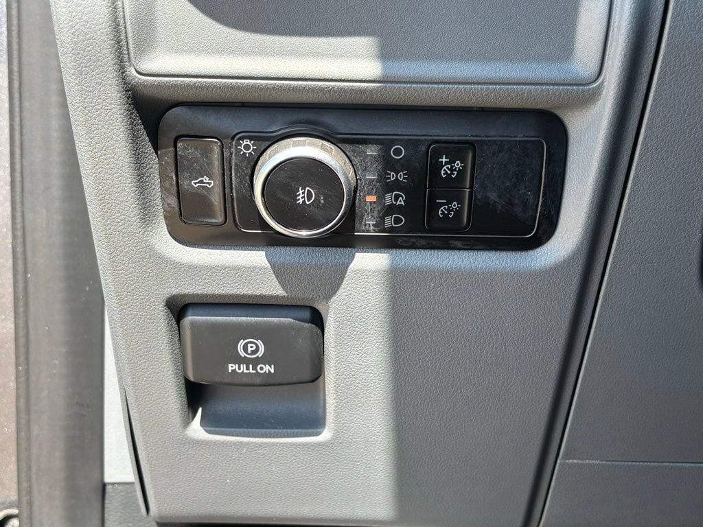 2023 Ford F-150 XLT - Photo 23