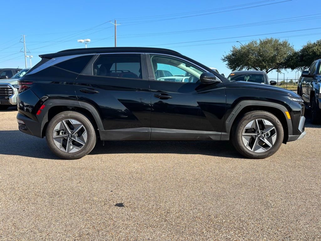 2025 Hyundai Tucson SEL photo 4