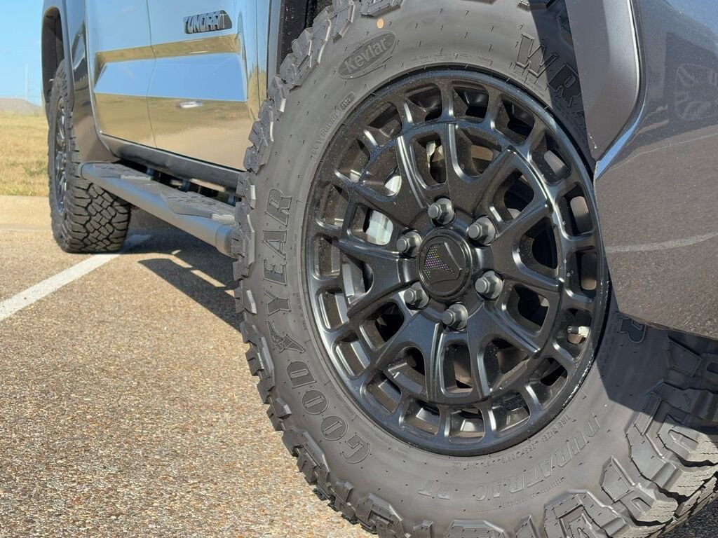 New 2026 Toyota Tundra SR5 SR5 CREWMAX 5.5