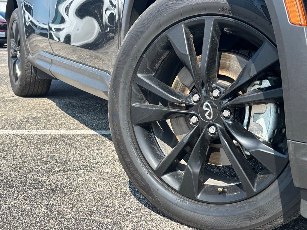 2025 Infiniti QX60 Luxe photo 2
