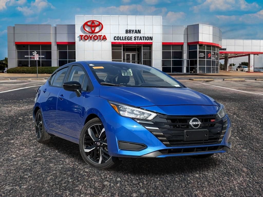 2024 Nissan Versa Sedan SR