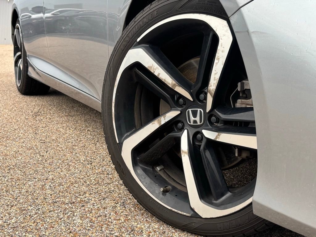 Used 2022 Honda Accord Sport SE with VIN 1HGCV1F42NA046477 for sale in Northfield, Minnesota