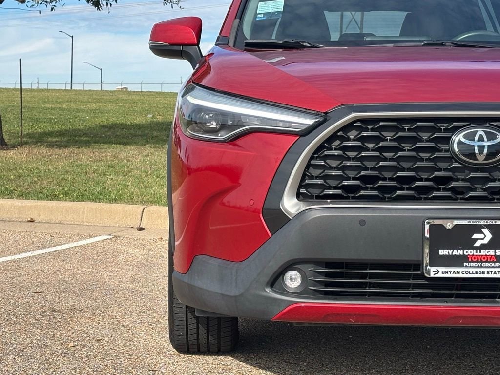 Used 2022 Toyota Corolla Cross XLE SUV