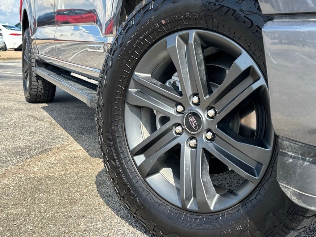 Used 2023 Ford F-150 Lariat with VIN 1FTFW1ED3PFA06571 for sale in Bryan, TX