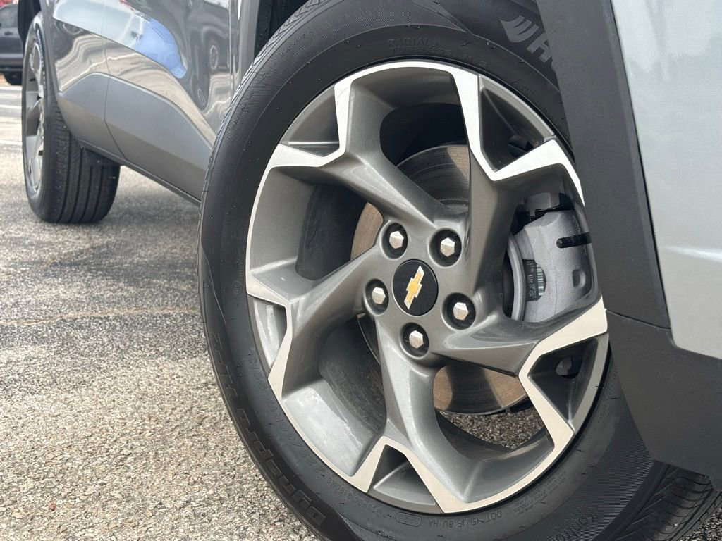 Used 2025 Chevrolet Trax LT with VIN KL77LHEP8SC153816 for sale in Bryan, TX