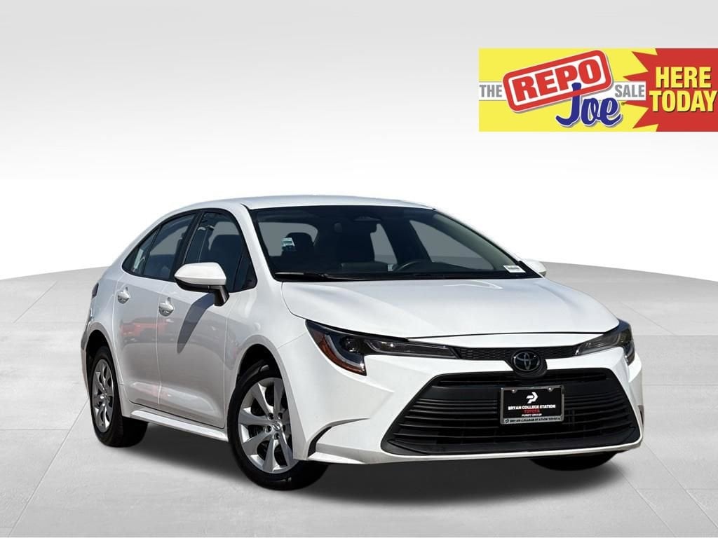 Used 2024 Toyota Corolla LE Sedan