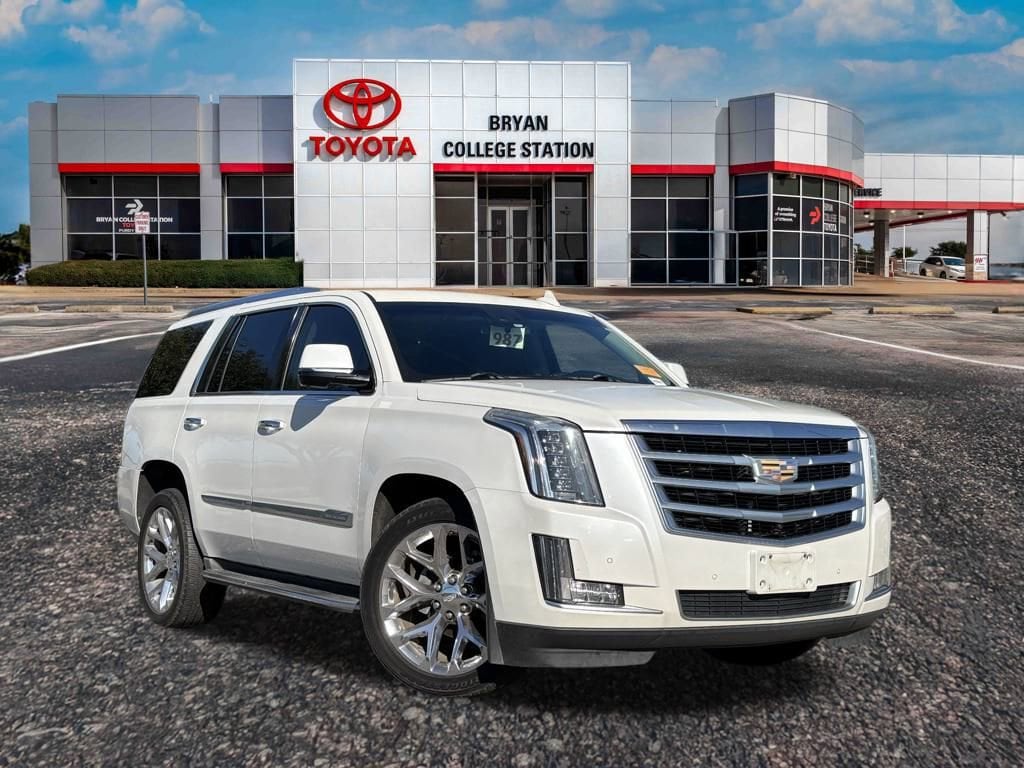 2016 Cadillac Escalade Luxury's photo