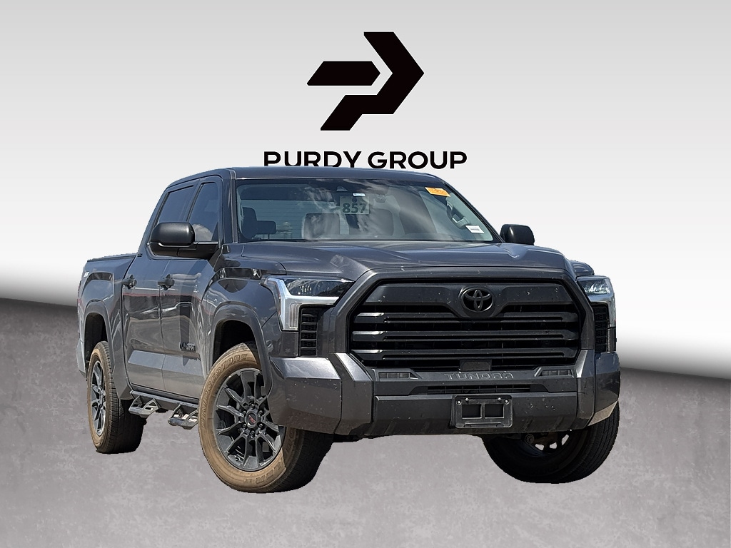Pre-Owned 2022 Toyota Tundra SR5 3.5L V6