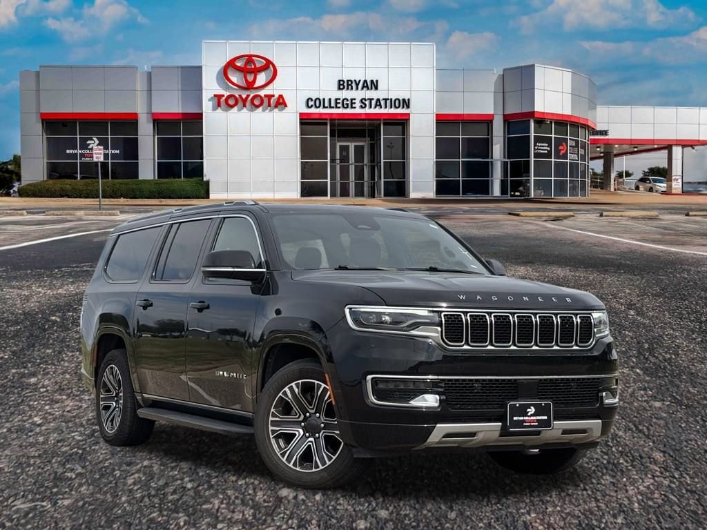 2024 Jeep Wagoneer L Series II's photo