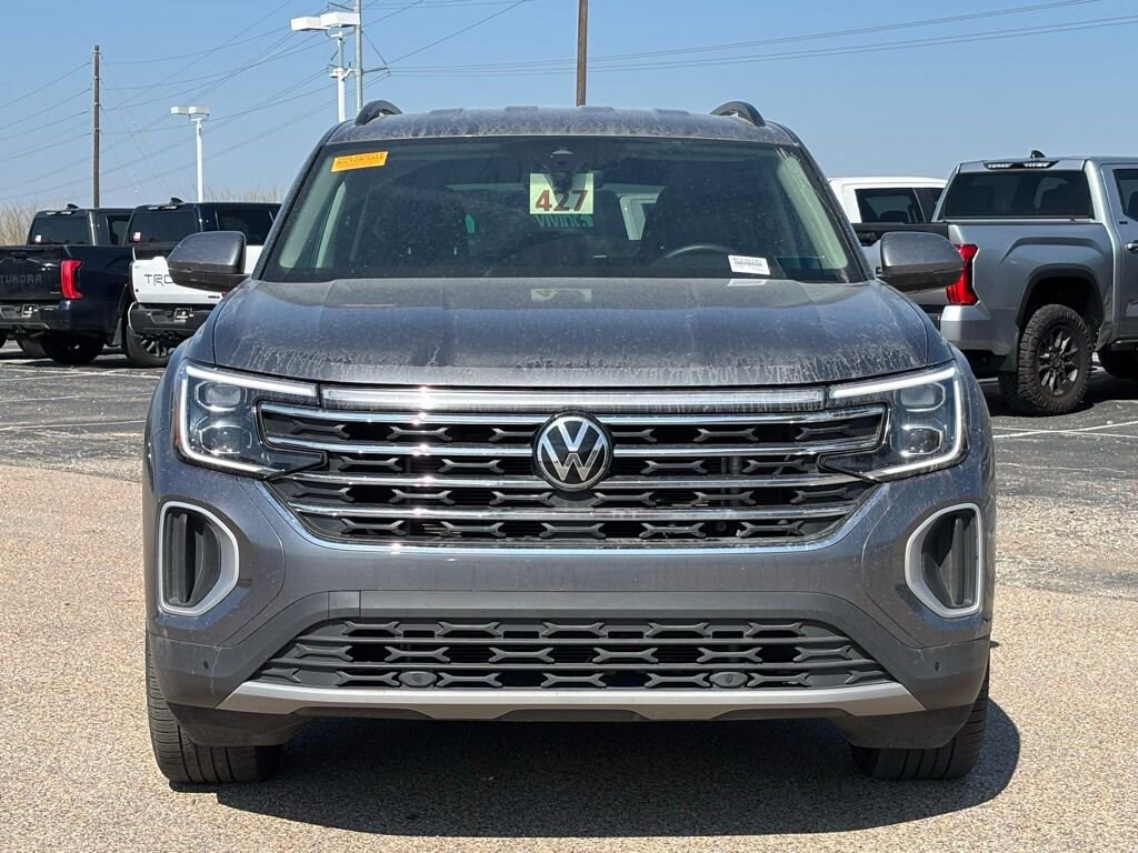 Used 2025 Volkswagen Atlas 2.0T SE w/Technology SUV