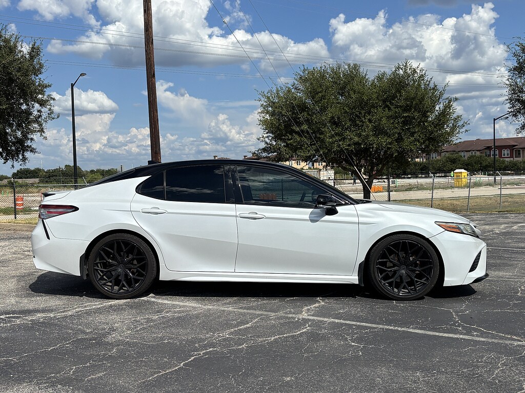 Used 2018 Toyota Camry XSE V6 Sedan