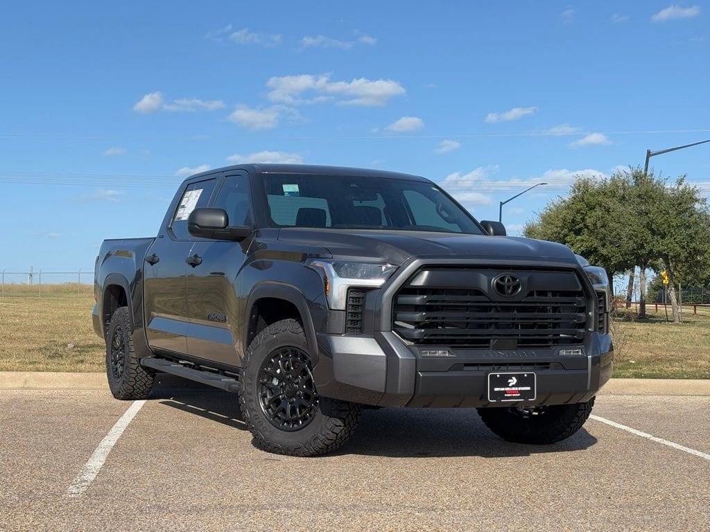 New 2026 Toyota Tundra SR5 SR5 CREWMAX 5.5