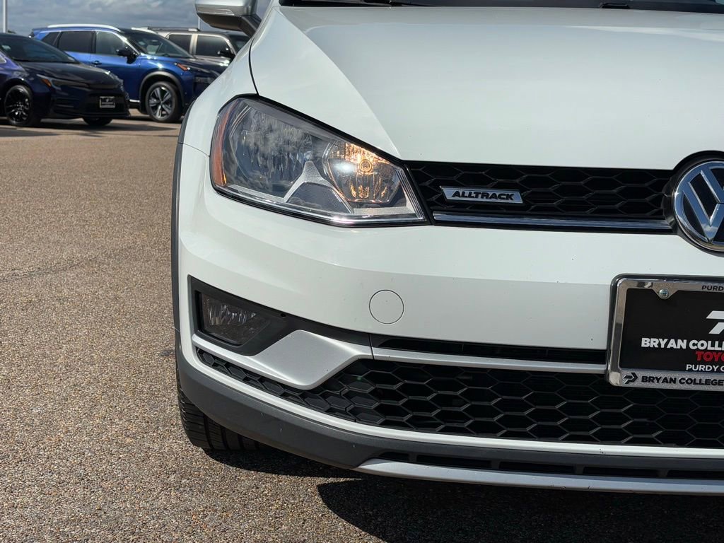 2017 Volkswagen Golf Alltrack TSI S 4Motion photo 4