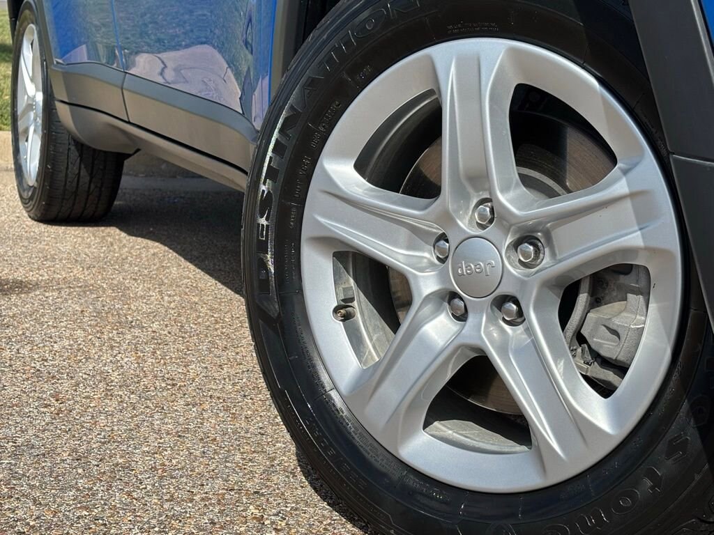 Used 2024 Jeep Compass Sport SUV