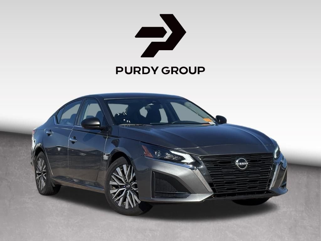 2024 Nissan Altima SV