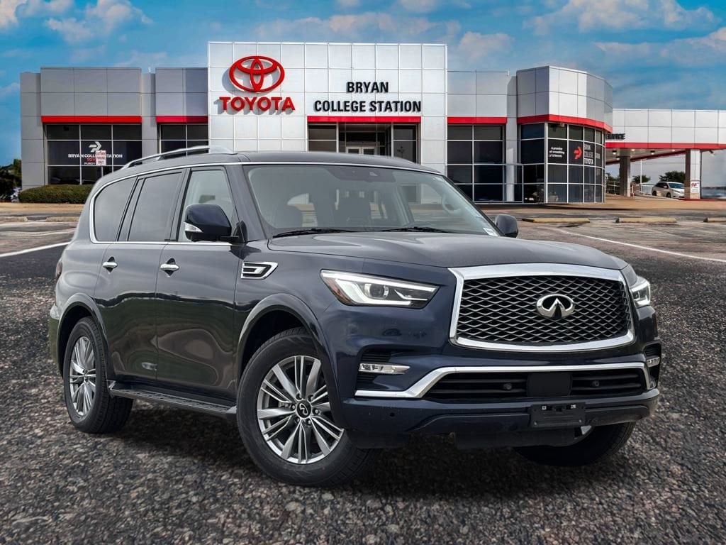 2024 INFINITI QX80 Luxe 4WD's photo