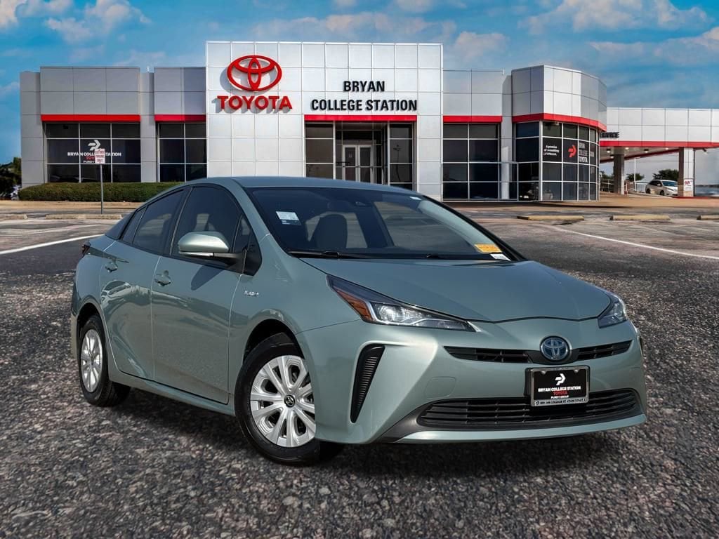 2020 Toyota Prius L