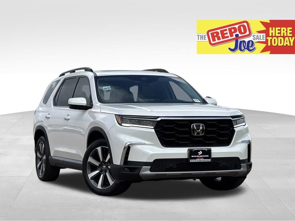 White 2025 Honda Pilot Touring FWD SUV / Crossover Front-Wheel Drive Automatic