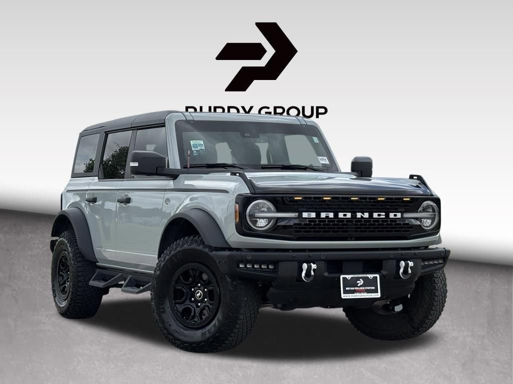 2024 Ford Bronco Wildtrak 4x4's photo