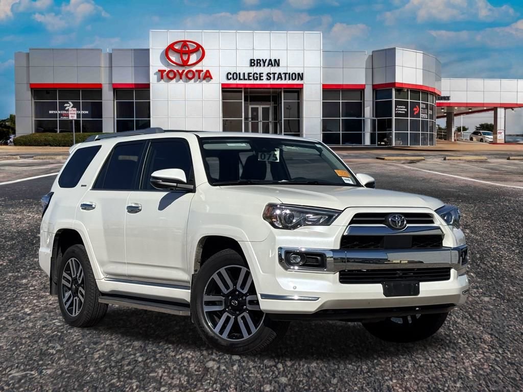 2023 Toyota 4Runner Limited's photo