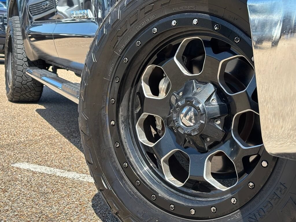 Used 2013 Toyota Tundra V8 Truck