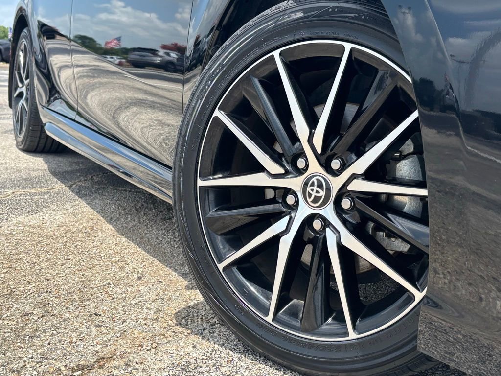 Used 2023 Toyota Camry SE with VIN 4T1G11AK2PU121287 for sale in Bryan, TX
