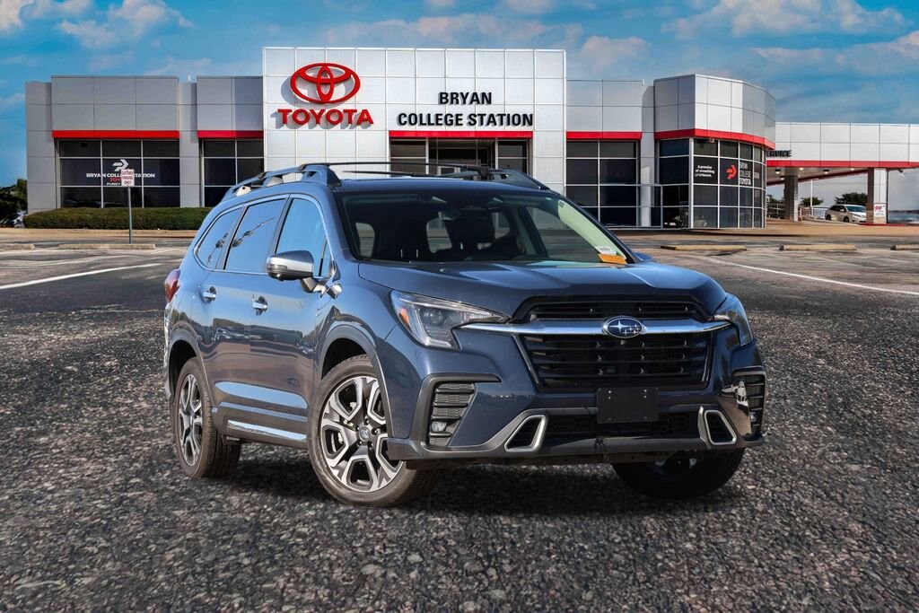 Used 2023 Subaru Ascent Touring 7-Passenger SUV