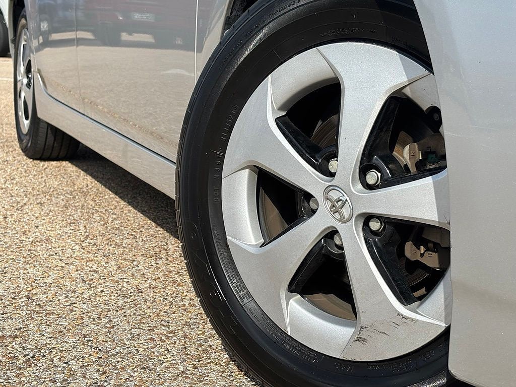 Used 2015 Toyota Prius Two with VIN JTDKN3DU4F1900251 for sale in Bryan, TX