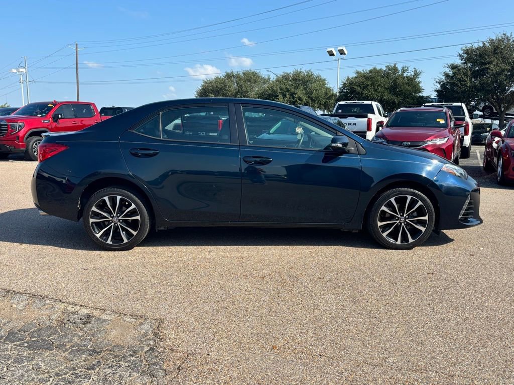 2017 Toyota Corolla XLE XSE Special Edition photo 3
