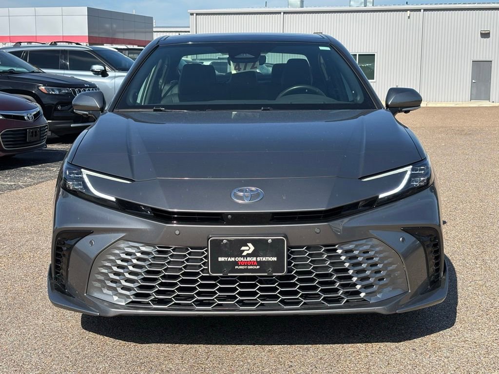 2025 Toyota Camry XSE photo 3