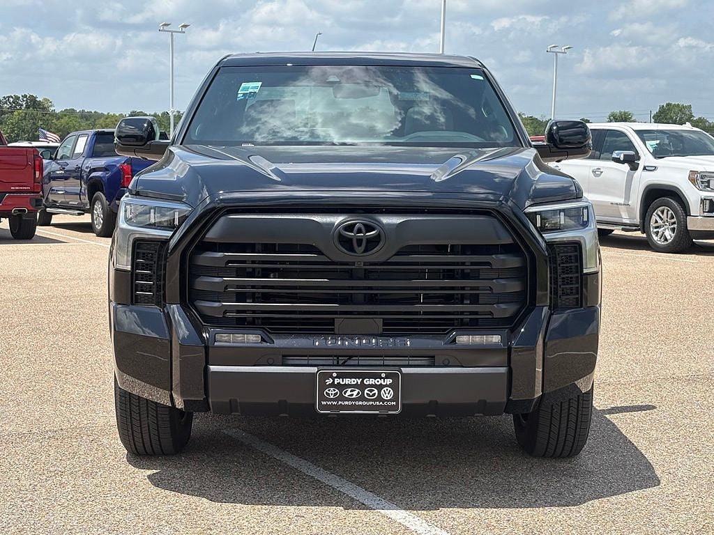 New 2026 Toyota Tundra Limited LIMITED CREWMAX 5.5