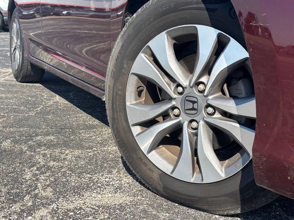 2015 Honda Accord LX photo 2