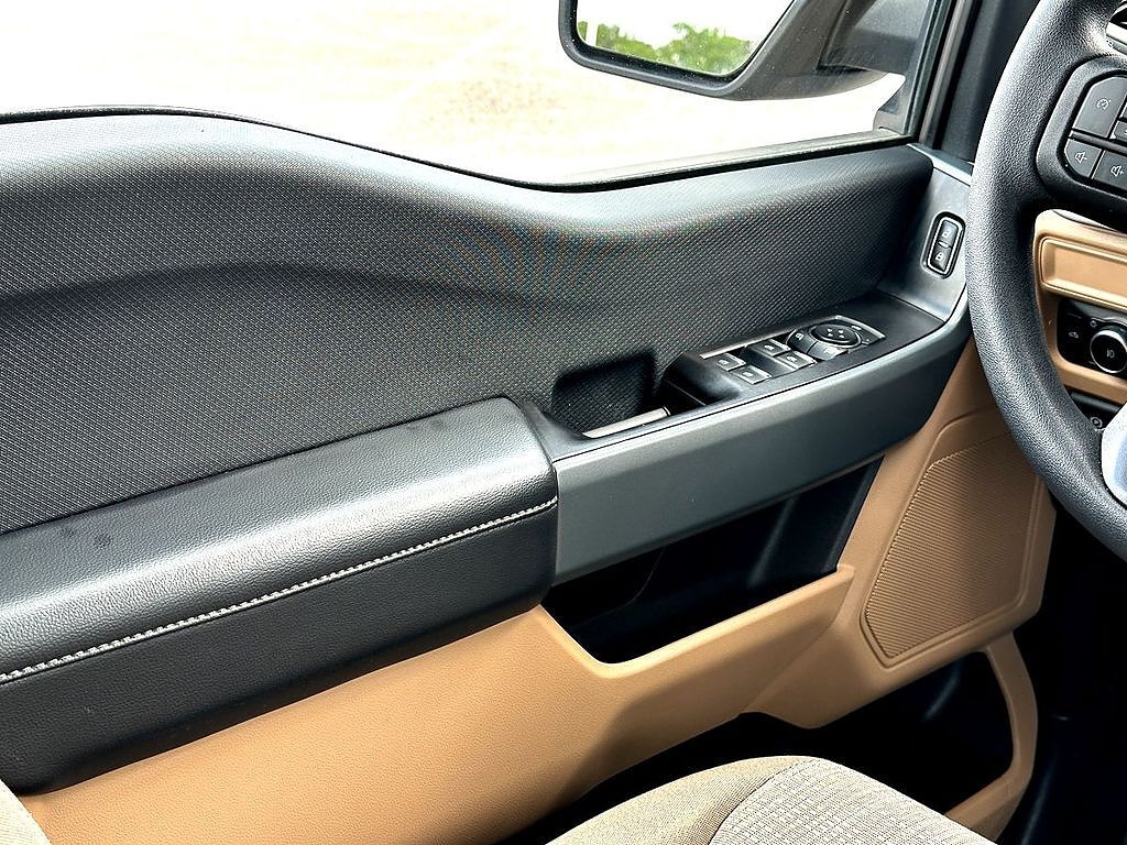 2023 Ford F-150 XLT - Photo 23