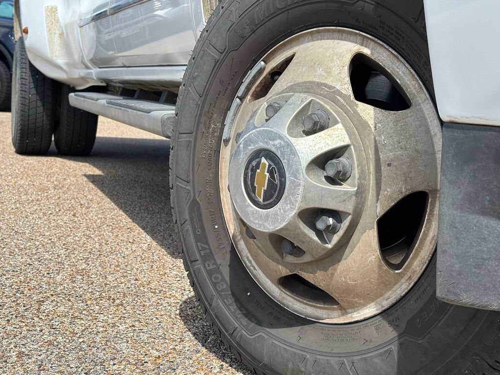 Used 2015 Chevrolet Silverado 3500HD High Country Truck Crew Cab