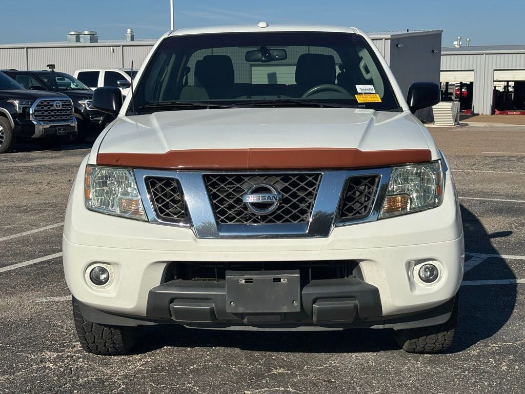 2013 Nissan Frontier SV photo 3